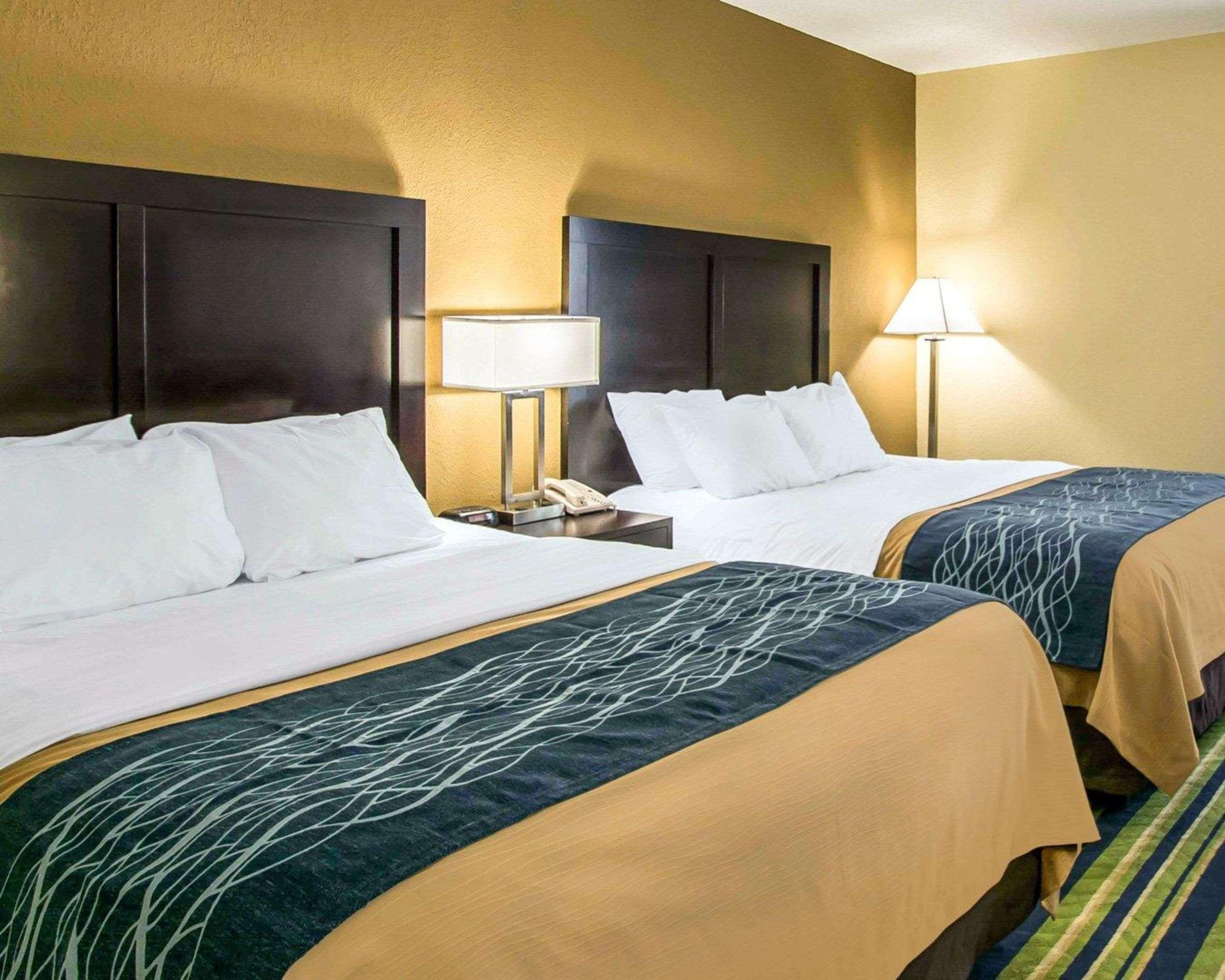 Comfort Inn & Suites Lantana - West Palm Beach South Екстериор снимка