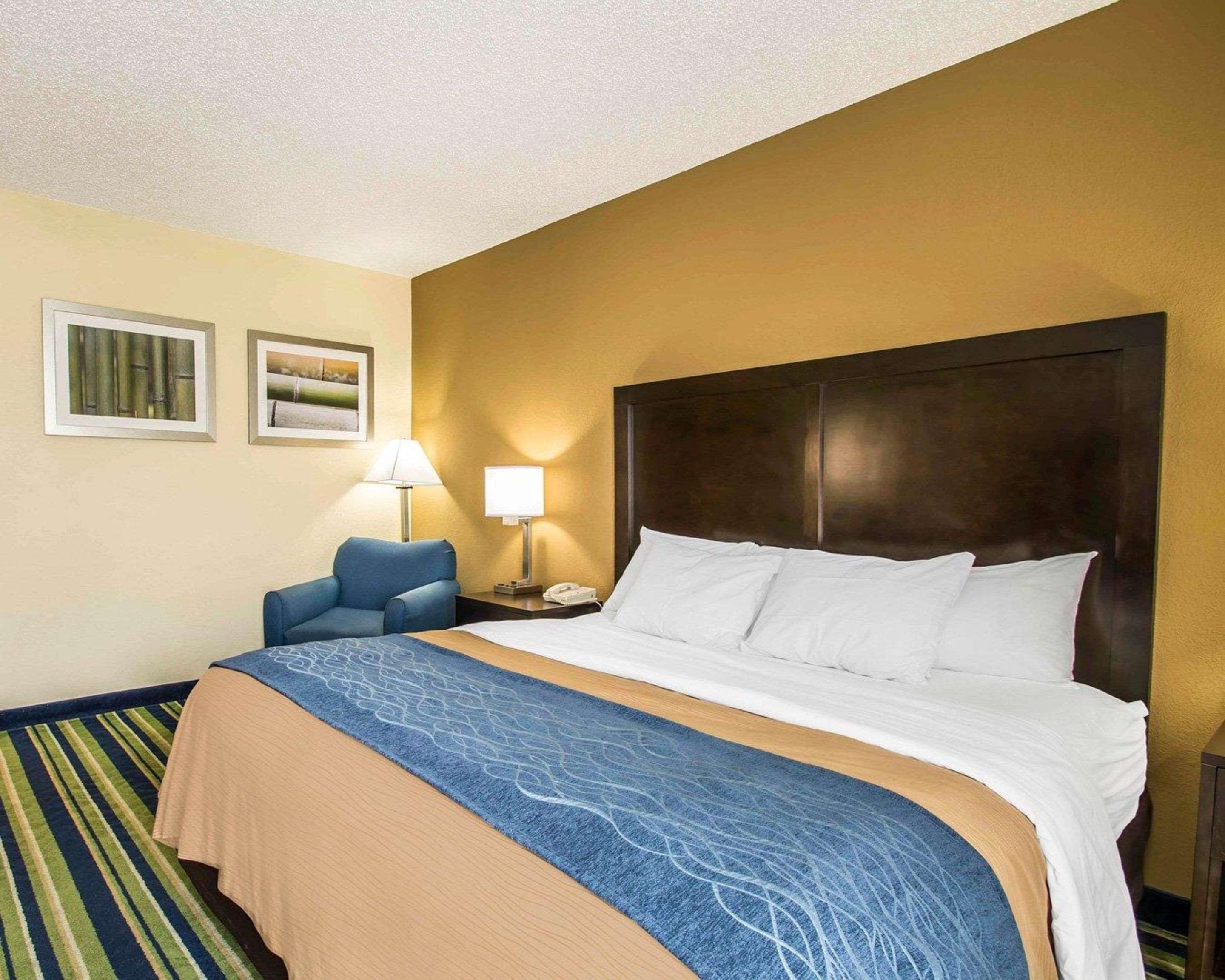 Comfort Inn & Suites Lantana - West Palm Beach South Екстериор снимка