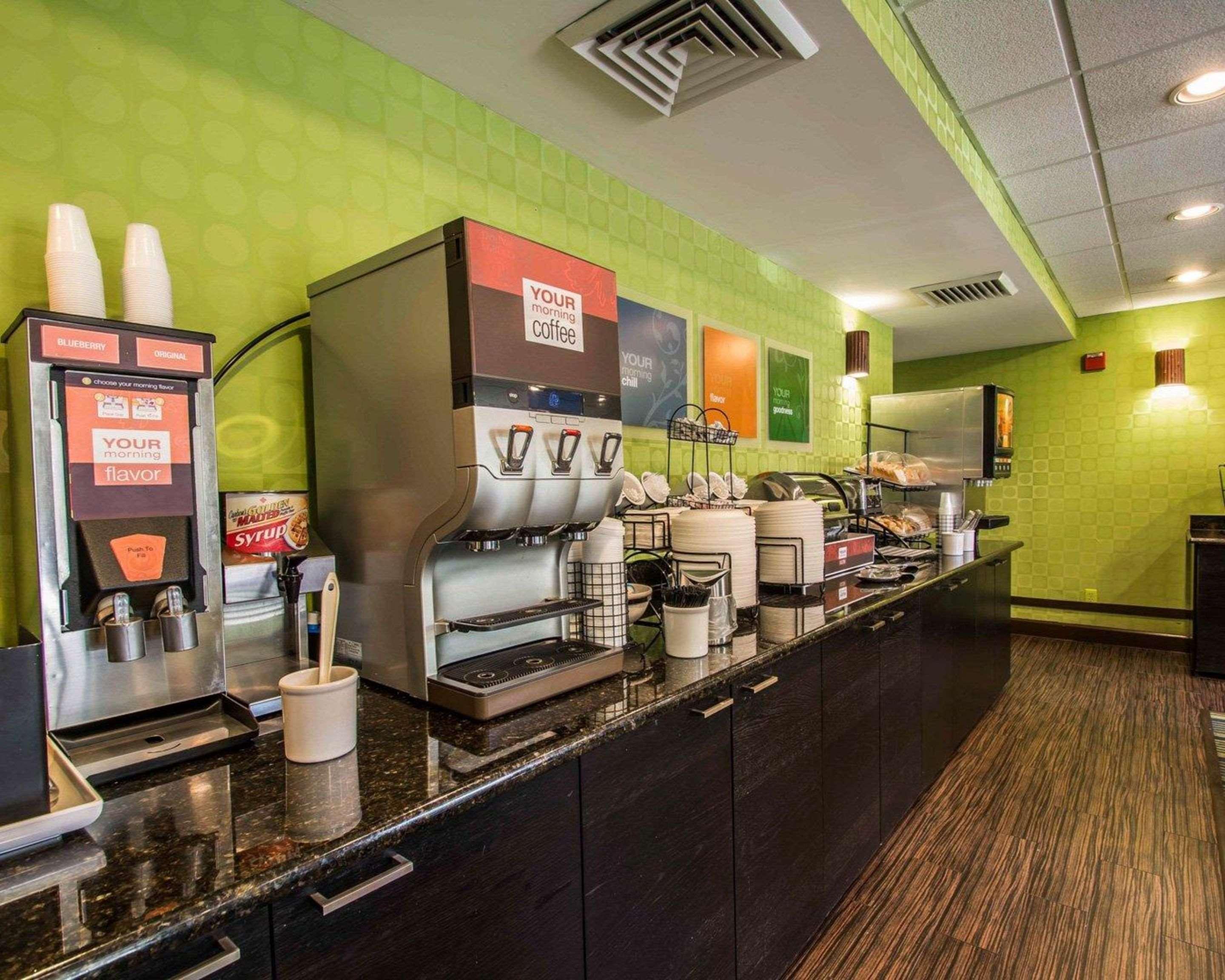 Comfort Inn & Suites Lantana - West Palm Beach South Екстериор снимка