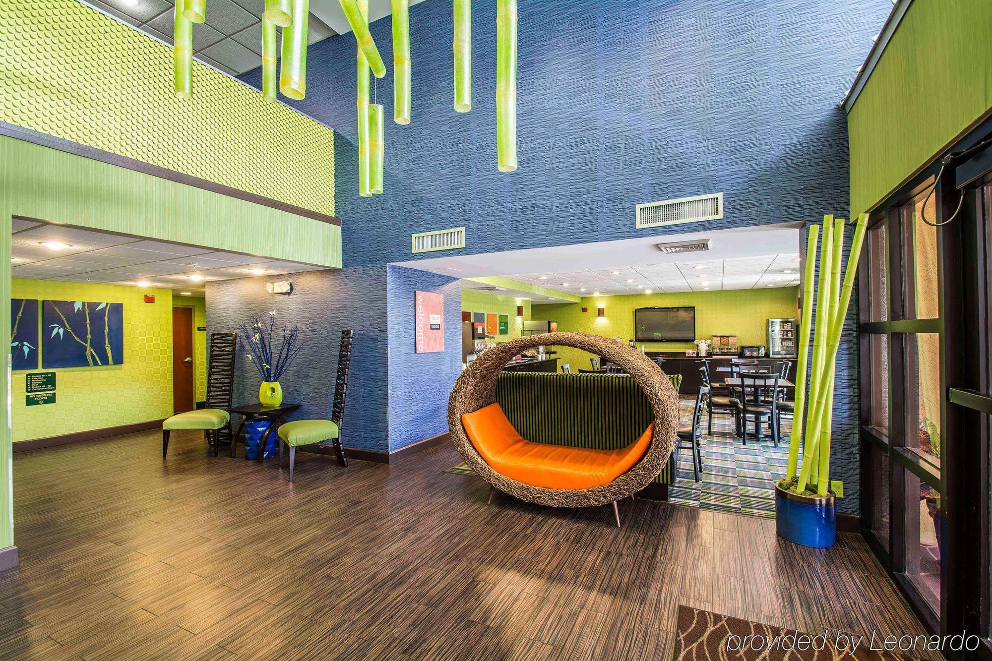 Comfort Inn & Suites Lantana - West Palm Beach South Екстериор снимка