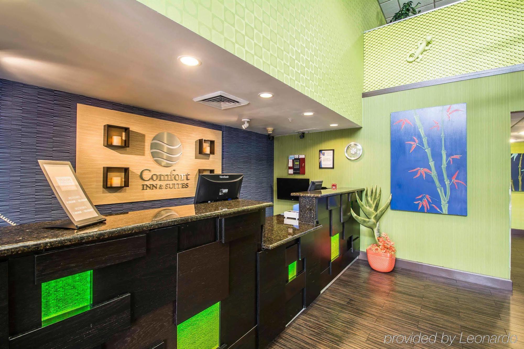 Comfort Inn & Suites Lantana - West Palm Beach South Екстериор снимка