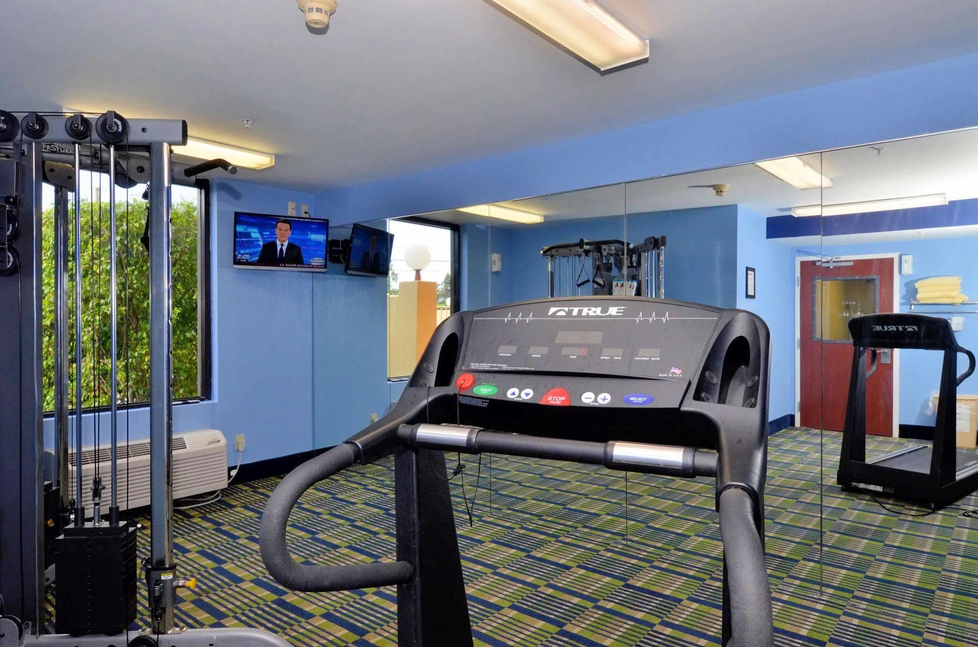Comfort Inn & Suites Lantana - West Palm Beach South Екстериор снимка